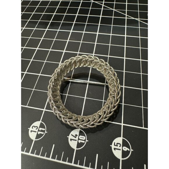 Vintage Gold-Tone Braided Circle Brooch Pin - Picture 3 of 3